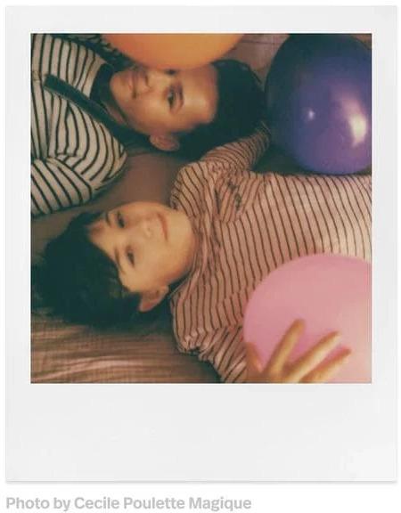 Actual product image Polaroid Color 600 (Now, OneStep+)