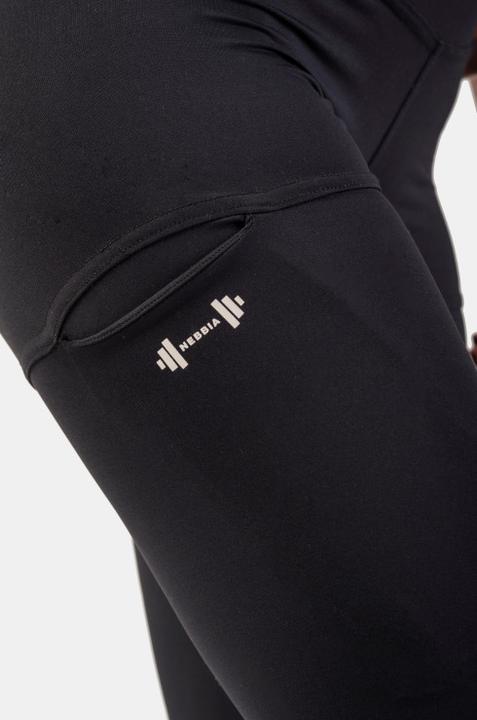 Actual product image Nebbia Active High-Waist Smart Pocket Leggings 402 black (S)