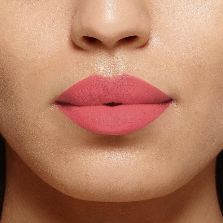 Actual product image L'Oréal Paris Color Riche (241 Coral Irrevere)