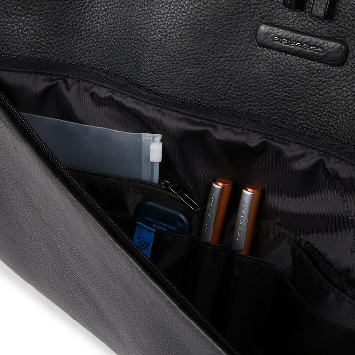 Actual product image Piquadro Modus Special - Travel bag with shoe compartment (32 l)