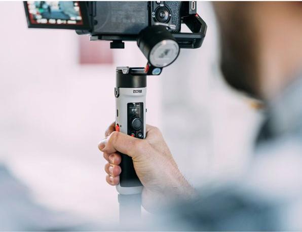 Image du produit Zhiyun Crane M2S (Appareil compact, Appareil photo à objectif interchangeable, Appareil photo reflex, Caméra d'action, 1 kg)