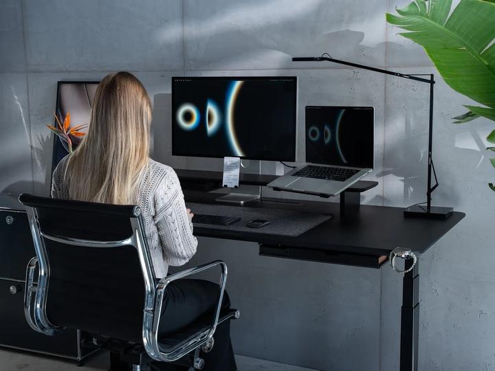 Produktbild Balolo Desk Cockpit All Black (Massiv) Schreibtisch