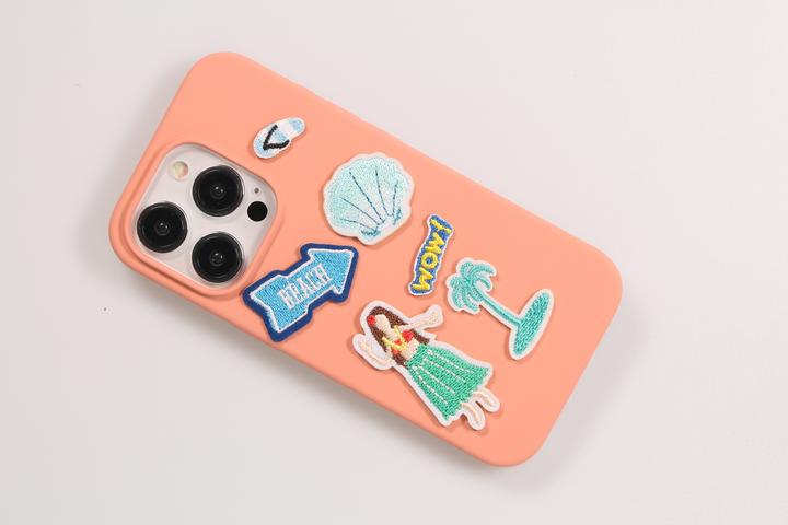 Image du produit PhoneLook Autocollant sticker pour téléphone/tablette/ordinateur brodé en 3D Cat inside Fish