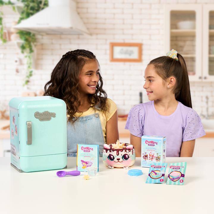 Actual product image Moose Cookeez Makery Freezy Cakes (29.80 cm)