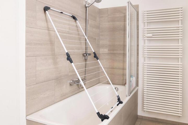 Actual product image Vileda Acrobath pluggable rack (1.41 m)