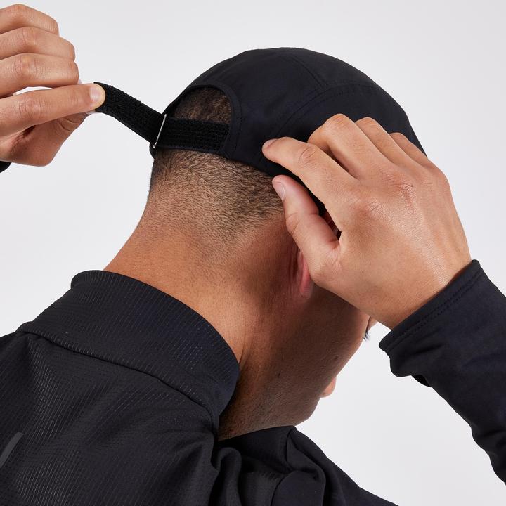 Actual product image Kiprun Running cap peaked cap 5 panel rain water-repellent - black