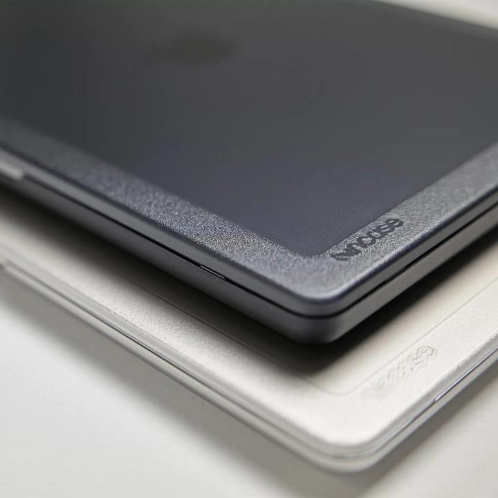 Immagine prodotto Incase Hard Shell Case (15.30", Apple)