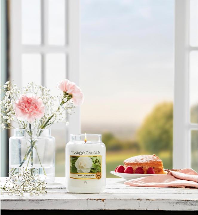 Produktbild Yankee Candle Camellia Blossom (623 g)