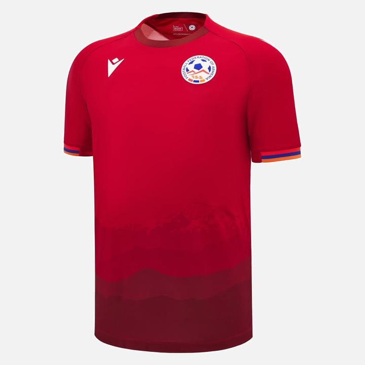 Actual product image Macron Armenia Jersey (L)