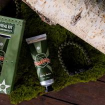 Actual product image Accentra ADVENTURE COLLECTION bath set in gift box, incl. 60ml hair & body wash, paracord survival bracelet (Manicure set)