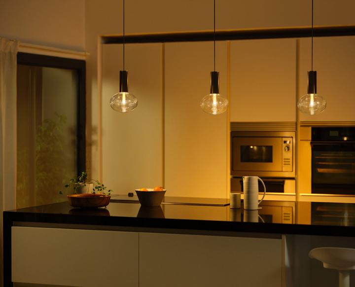 Produktbild Philips Hue Ellipse (E27, 6.50 W, 500 lm, 1 x, G)