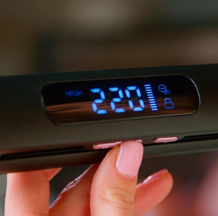 Actual product image Taurus Prostownica do włosów Slimlook Ionic Pro (Straightening iron)