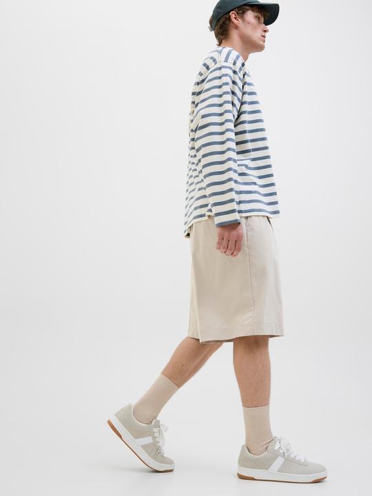 Produktbild Jack & Jones Baggy fit Chino Shorts Chino Shorts (L)