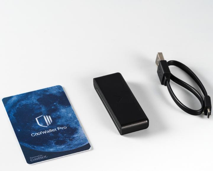 Produktbild CoolWallet Pro (Litecoin, Bitcoin, Cardano, Ether, Weitere, Ethereum Classic, Ripple, Stellar)