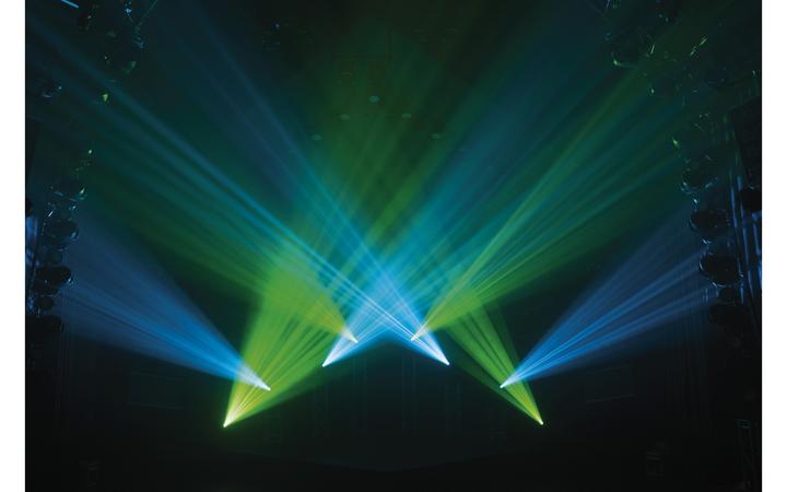Produktbild Showtec Phantom 130 Spot (Moving Bar)