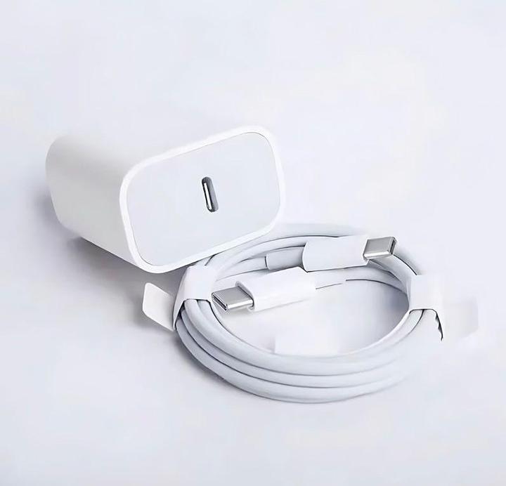 Actual product image Hermex Quick charger 20W incl. USB-C to Lightning cable 1m charging cable (20 W)