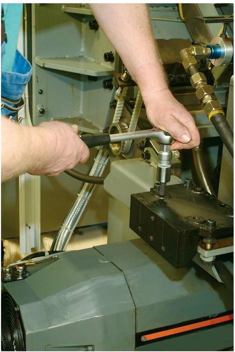 Immagine prodotto HAZET Estrattore di prigionieri 844-6 ∙ Attacco quadro, cavo, 12,5 mm (1/2 di pollice) ∙ 23 mm