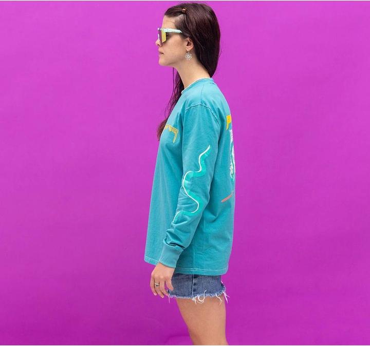 Actual product image Pit Viper Terrarium Long Sleeve Tee (L)