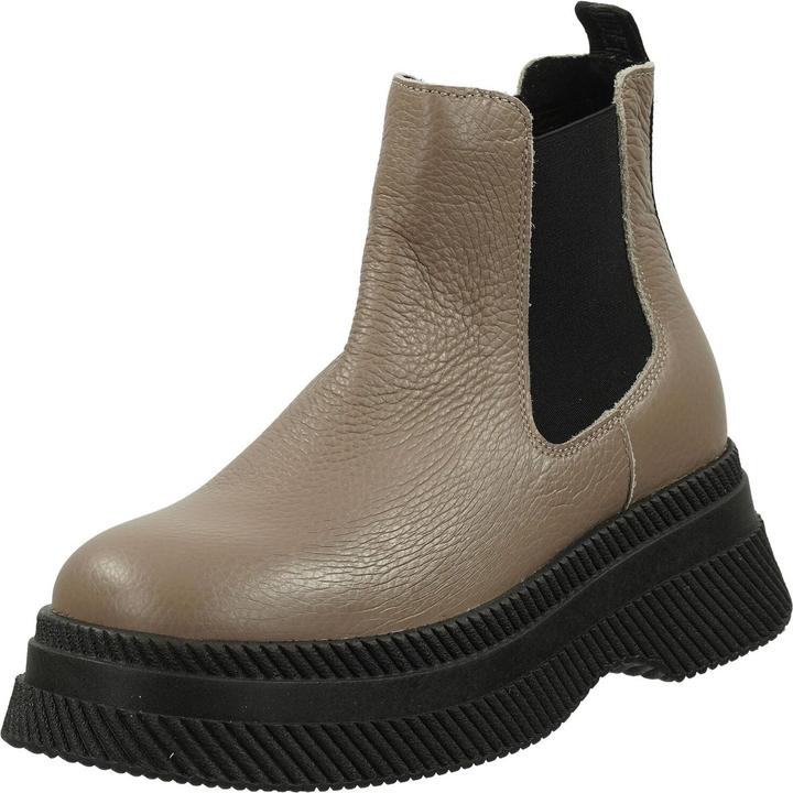 Greige Leather 16X