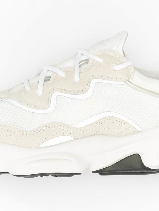 Produktbild adidas Ozweego (40 2/3)