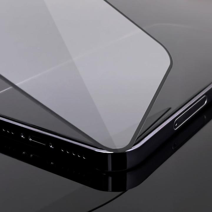 Actual product image Wozinsky super-strong Full Glue full screen tempered glass with Case Friendly frame iPhone 14 / 13 P (1 Piece, Apple iPhone 13)