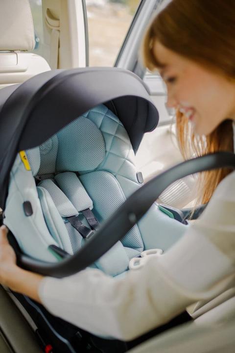 Produktbild Avionaut Cosmo 2.0 AirFlow - Babyschale (0-13 kg) (Babyschale)