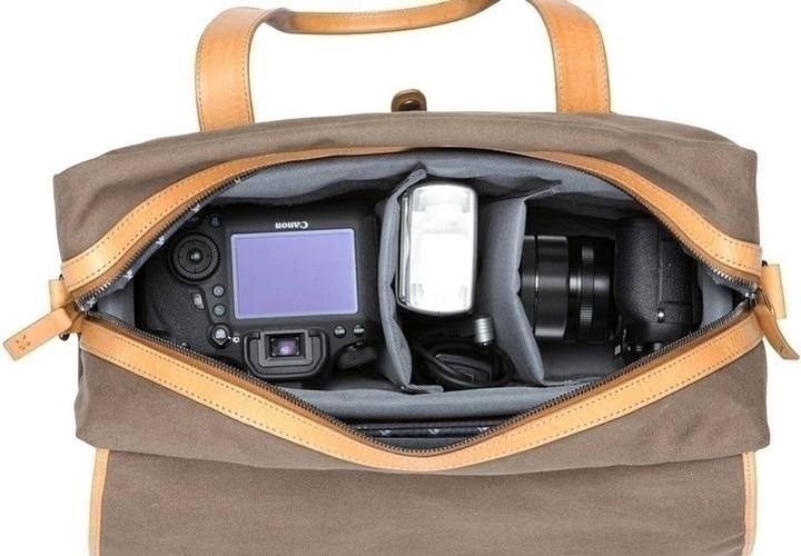 Produktbild Barber Shop Bob Cut Messenger Leder Schwarz (Kamera Schultertasche)