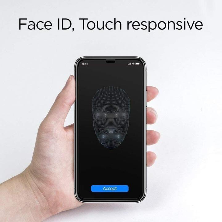 Image du produit Spigen Verre Tempéré Fc Iphone 11 Pro Max Noir (1 pièce(s), Apple iPhone 11 Pro Max)