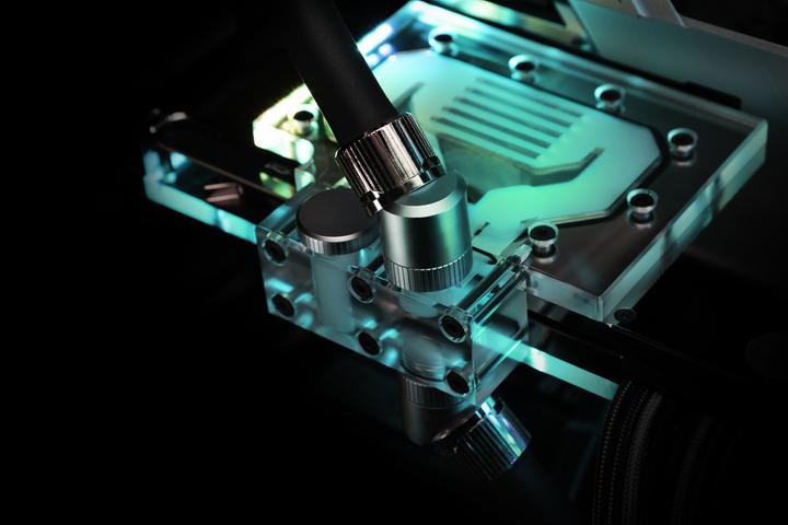 Produktbild EKWB EK-Quantum Vector Trinity RTX 3080/3090 Active Backplate D-RGB - Plexi