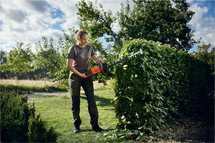 Produktbild Husqvarna 322IHD60 (Akkuheckenschere)