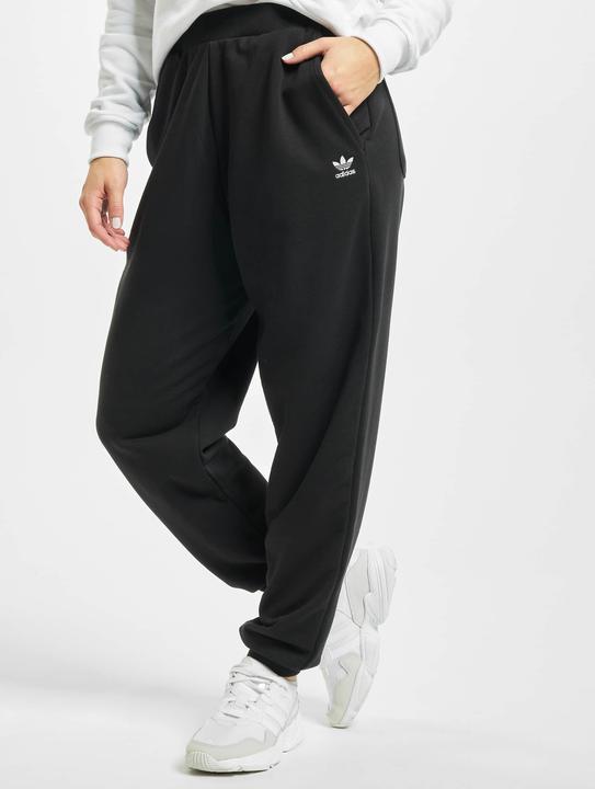 adidas Originals Cuffed Pants (32)