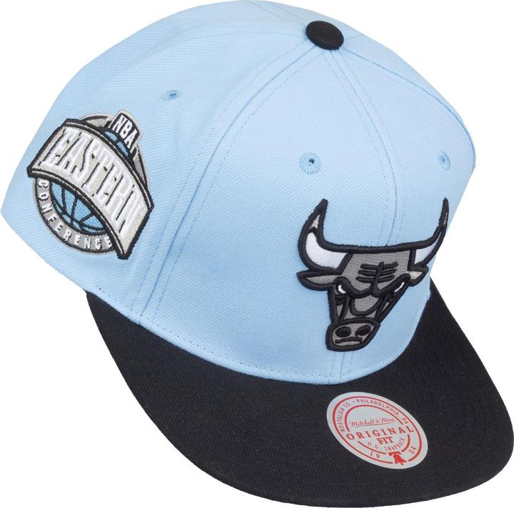 Produktbild Mitchell & Ness Snapback Cap - CORE IV Chicago Bulls sky (One Size)