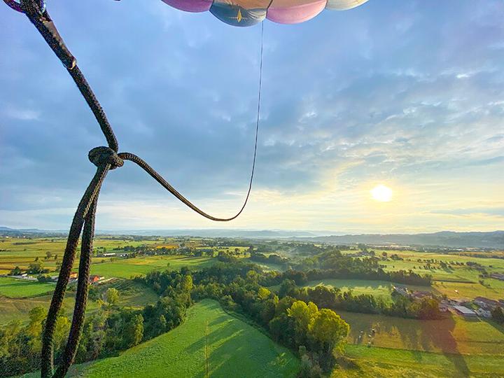 Immagine prodotto Smartbox Survol de l'Italie du Nord : 1 tour de vol au-dessus de Crema, Morimondo ou Mondovì (2 pers.)