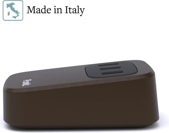 Actual product image Punkt. UC01 USB charging station