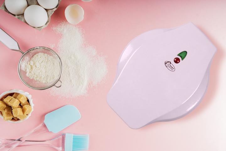 Actual product image Bestron Mini Waffle Maker