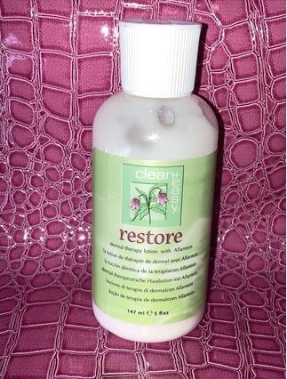 Produktbild Clean + Easy Pflegeemulsion Restore (Körperlotion, 147 ml)