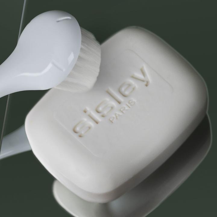 Actual product image Sisley Pain de Toilette Soap Free Wash for Oily and Combination Skin (Soap, 125 ml)