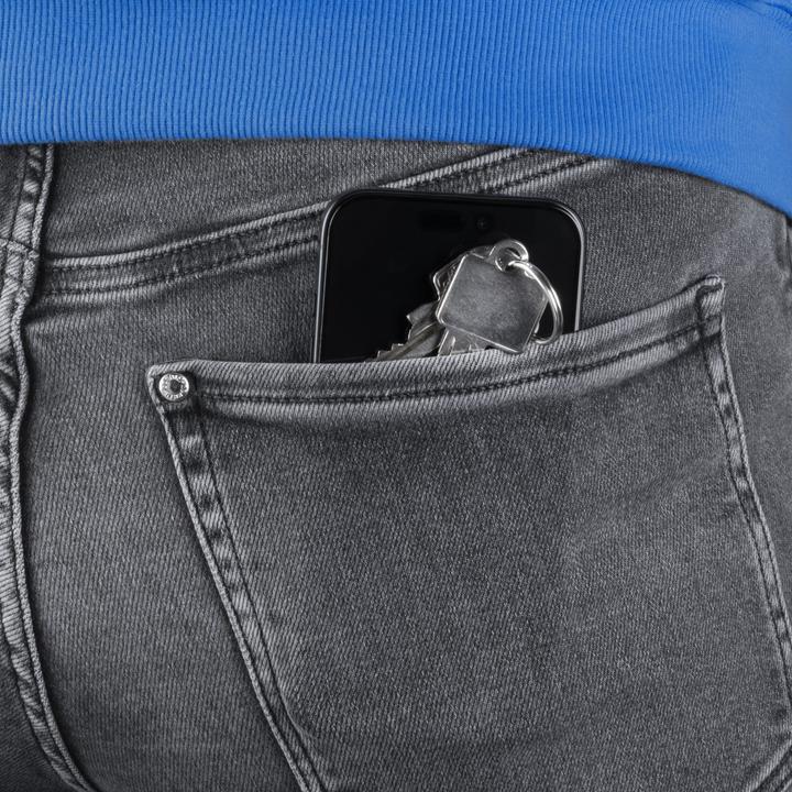 Produktbild Hama Extreme Protect (1 Stück, Apple iPhone 16 Pro Max)