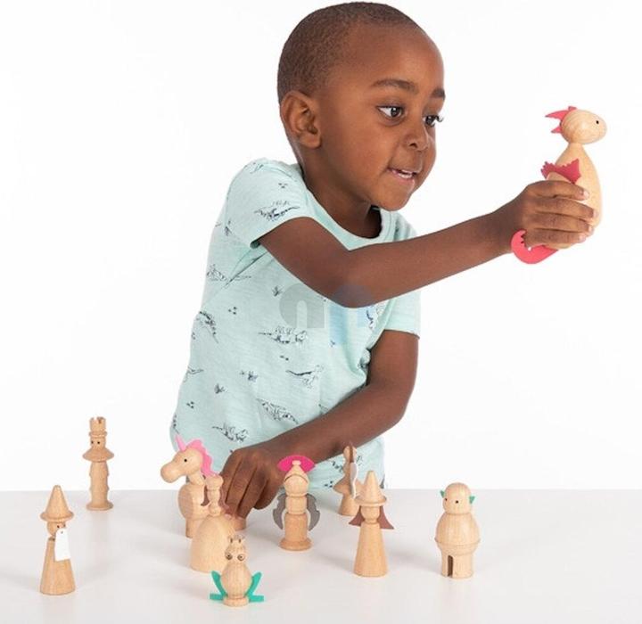 Produktbild TickiT Set mit 10 Verzauberten Märchenfiguren aus Holz