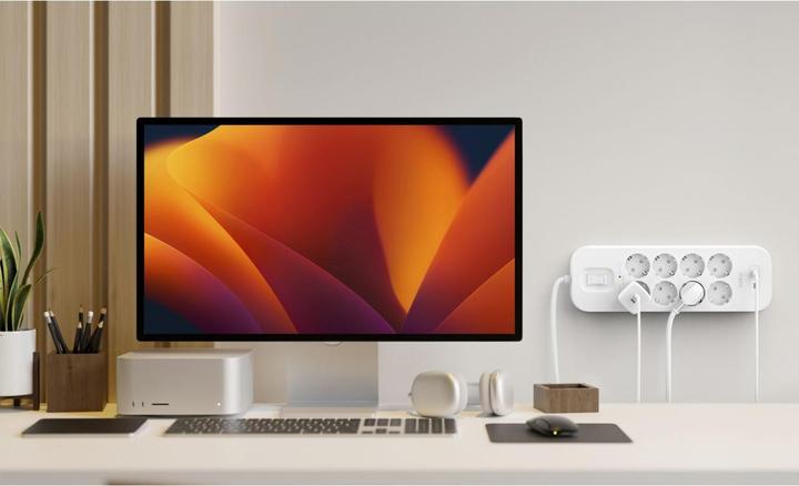 Produktbild Belkin Surgemaster Überspannungsschutz (8 x, BS 1363, 2 m)