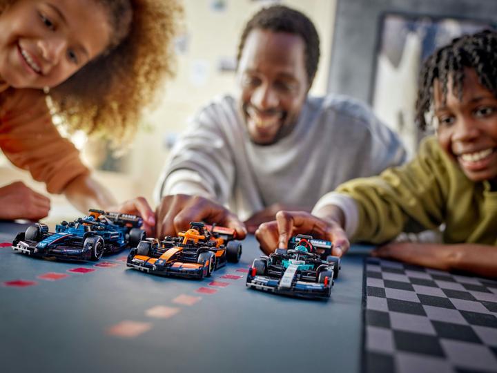 Immagine prodotto LEGO Mercedes-AMG F1 W15 (77244, LEGO Speed Champions)