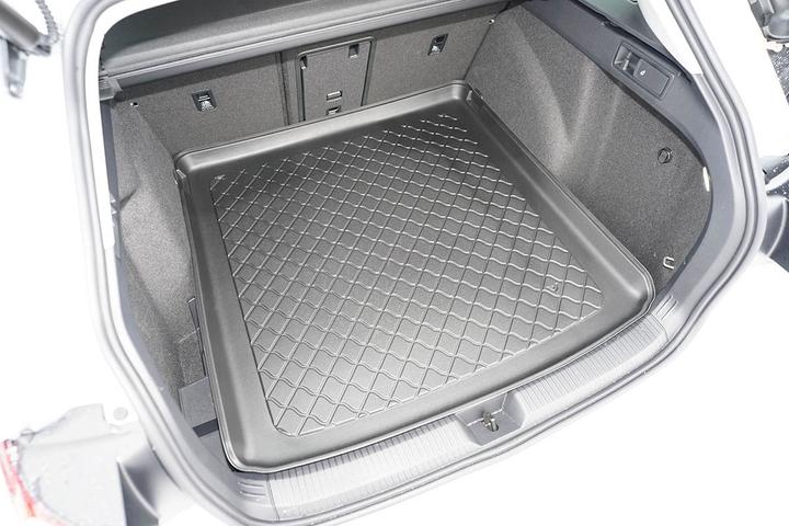 Actual product image ProPlus Trunk tray for VW Golf 8 Variant (station wagon) from 11.2020 until today