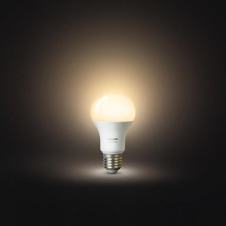 Actual product image Philips Hue White BT Starter Set (E27, 9.50 W, 806 lm, 3 x, F)
