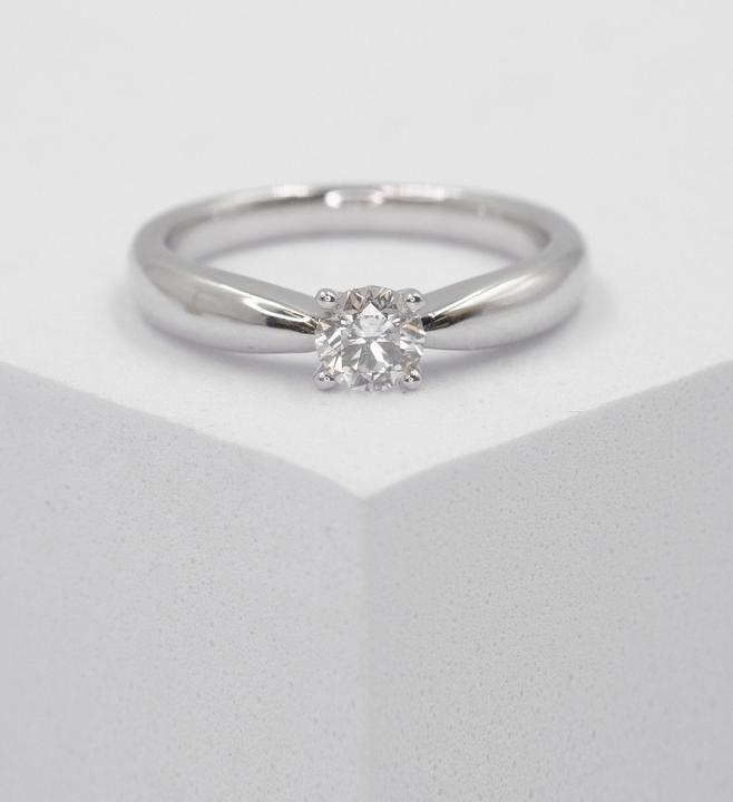 Produktbild Muau Solitaire (54, 750/18 K Gold)