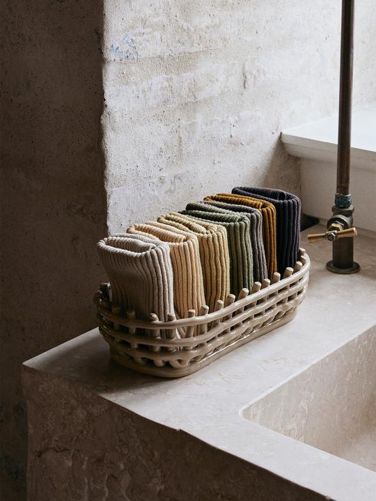 Produktbild Ferm Living Ceramic Basket (1 x, 30 x 15 x 8.5 cm)