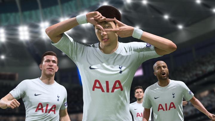 Actual product image EA Games FIFA 22 Xbox Series X (Xbox Series X)