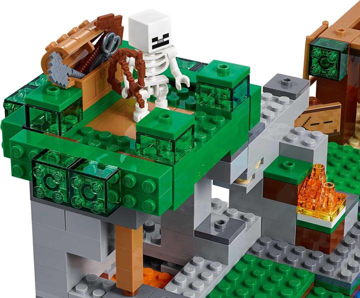 Produktbild LEGO Die Skelette kommen (21146, LEGO Minecraft)
