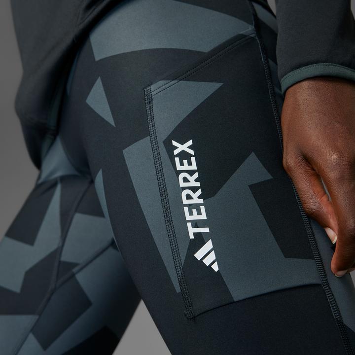 Actual product image adidas Multi AOP (34)