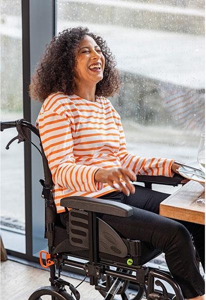 Image du produit Invacare Fauteuil roulant de transport Action Transit Lite