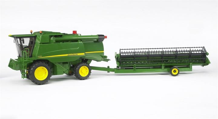 Actual product image Bruder John Deere combine harvester T670i